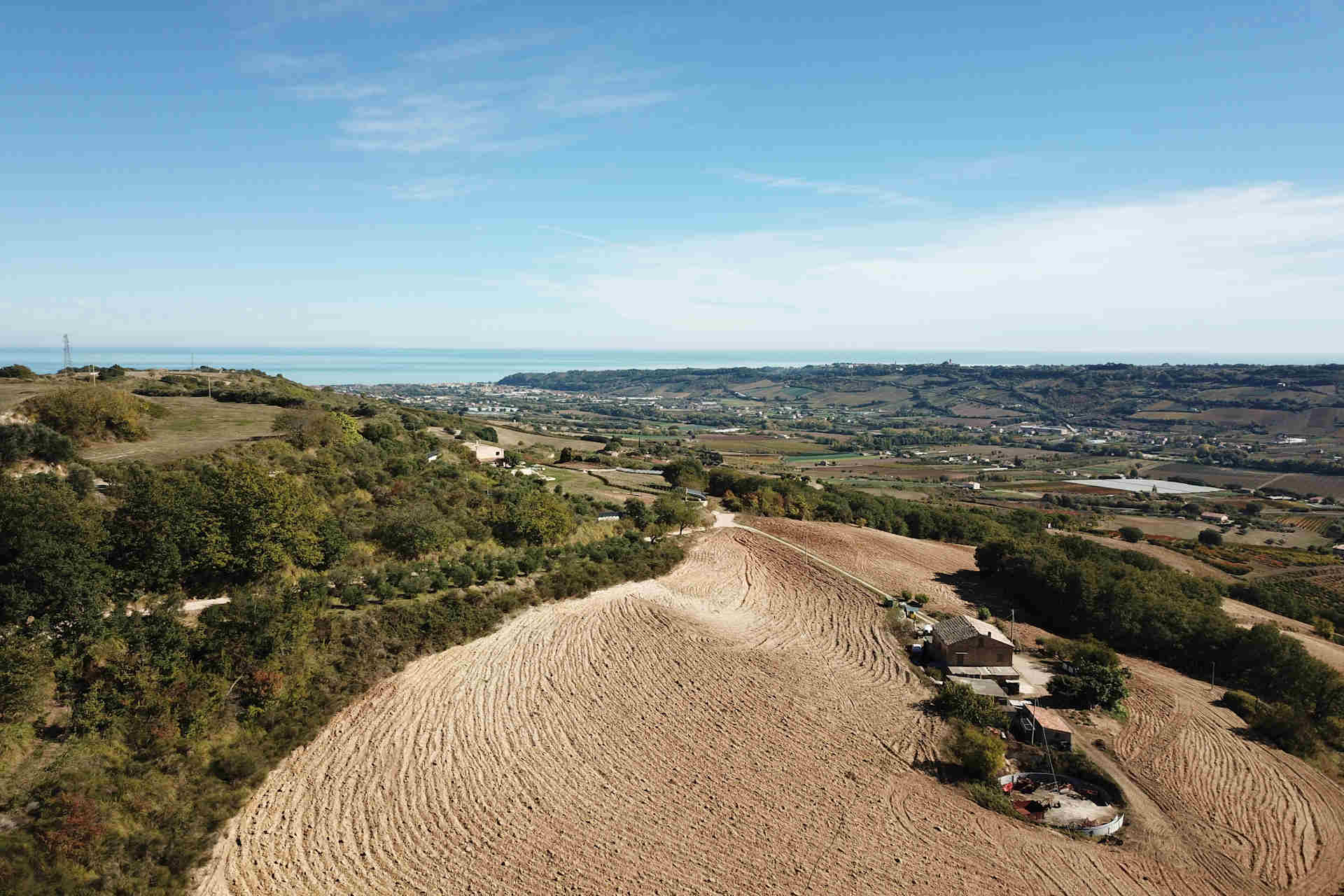 Country house in Monterubbiano with Mountains view