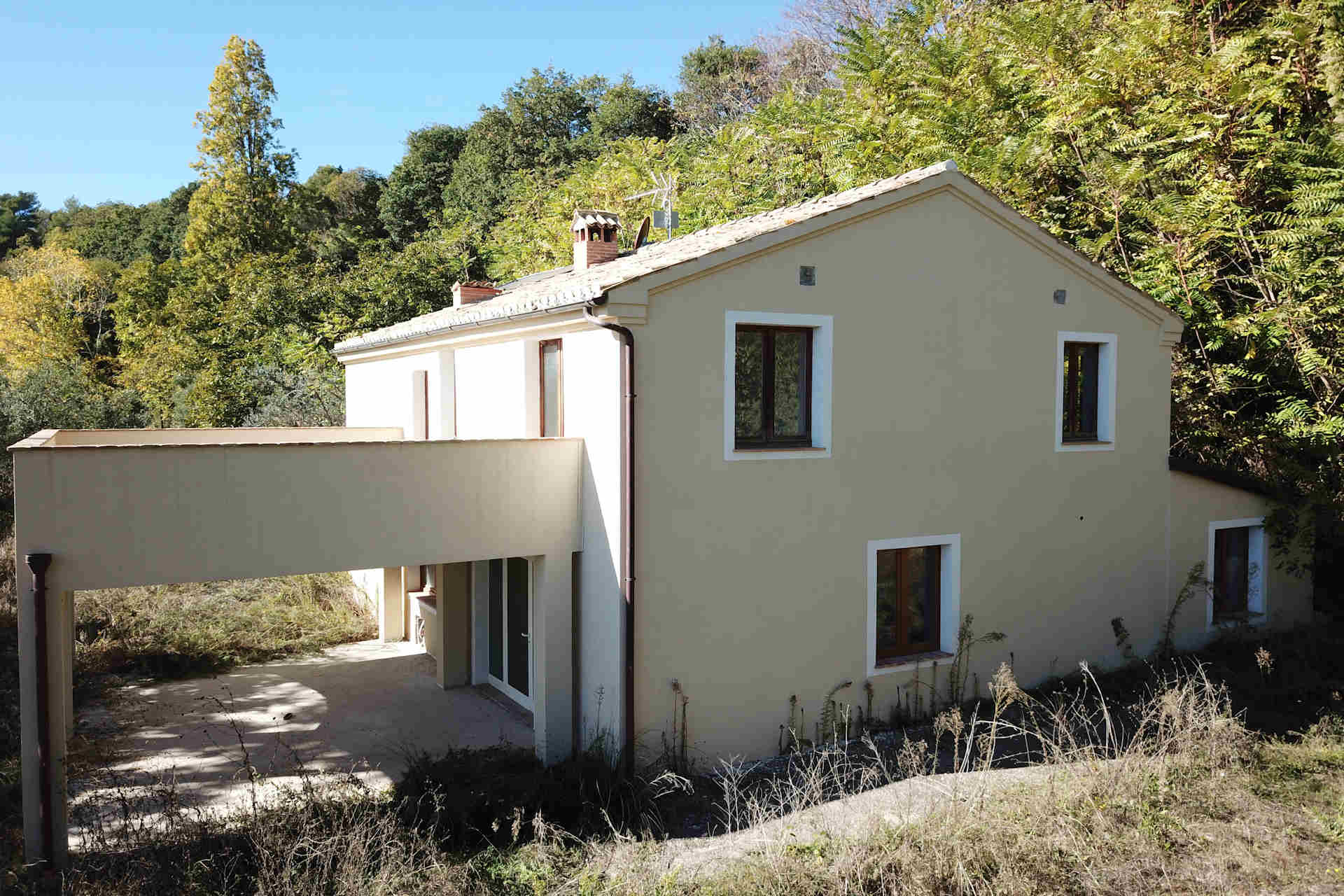 Country house in Monterubbiano with Mountains view