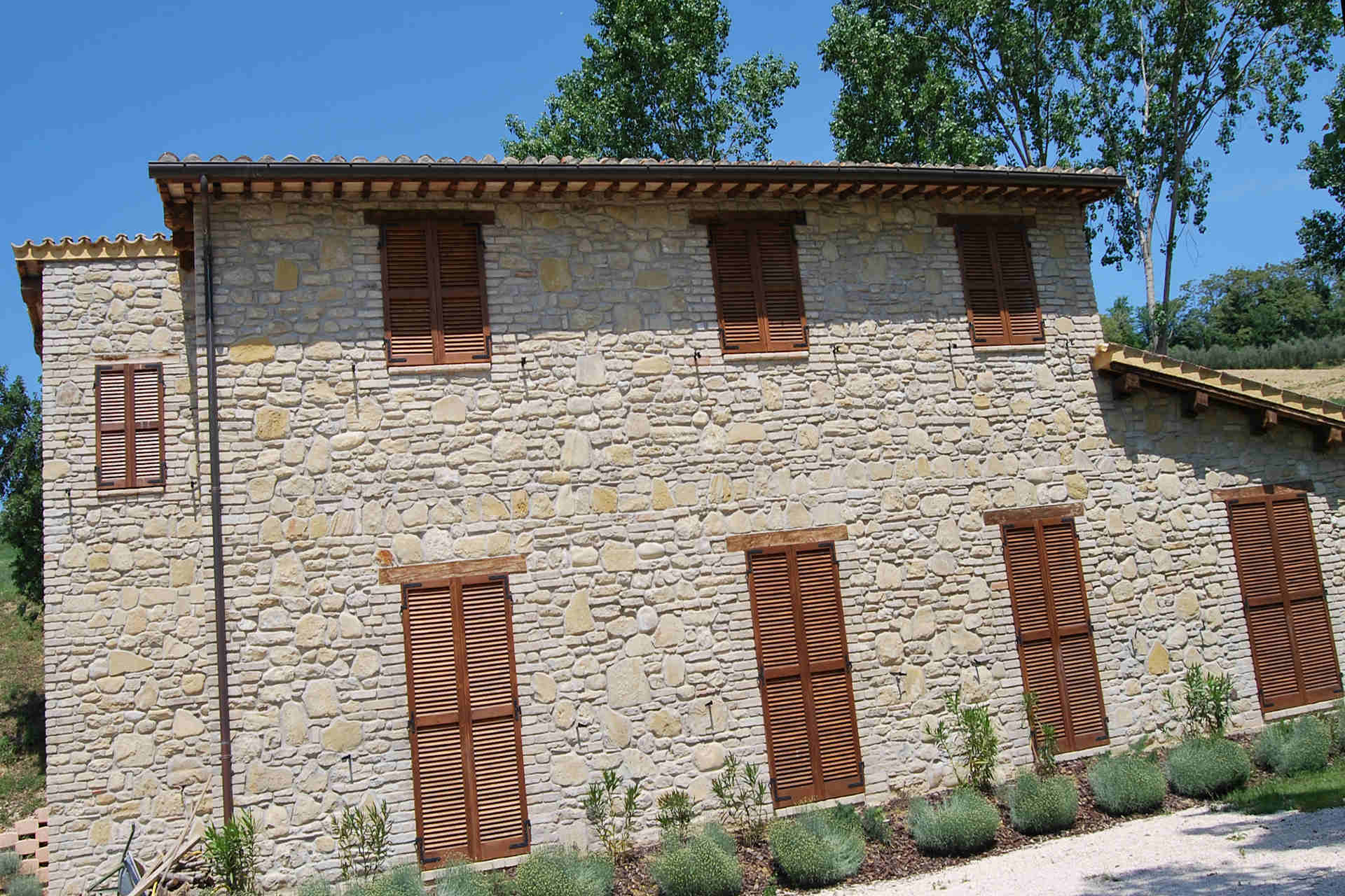 Country house with pool in Moresco