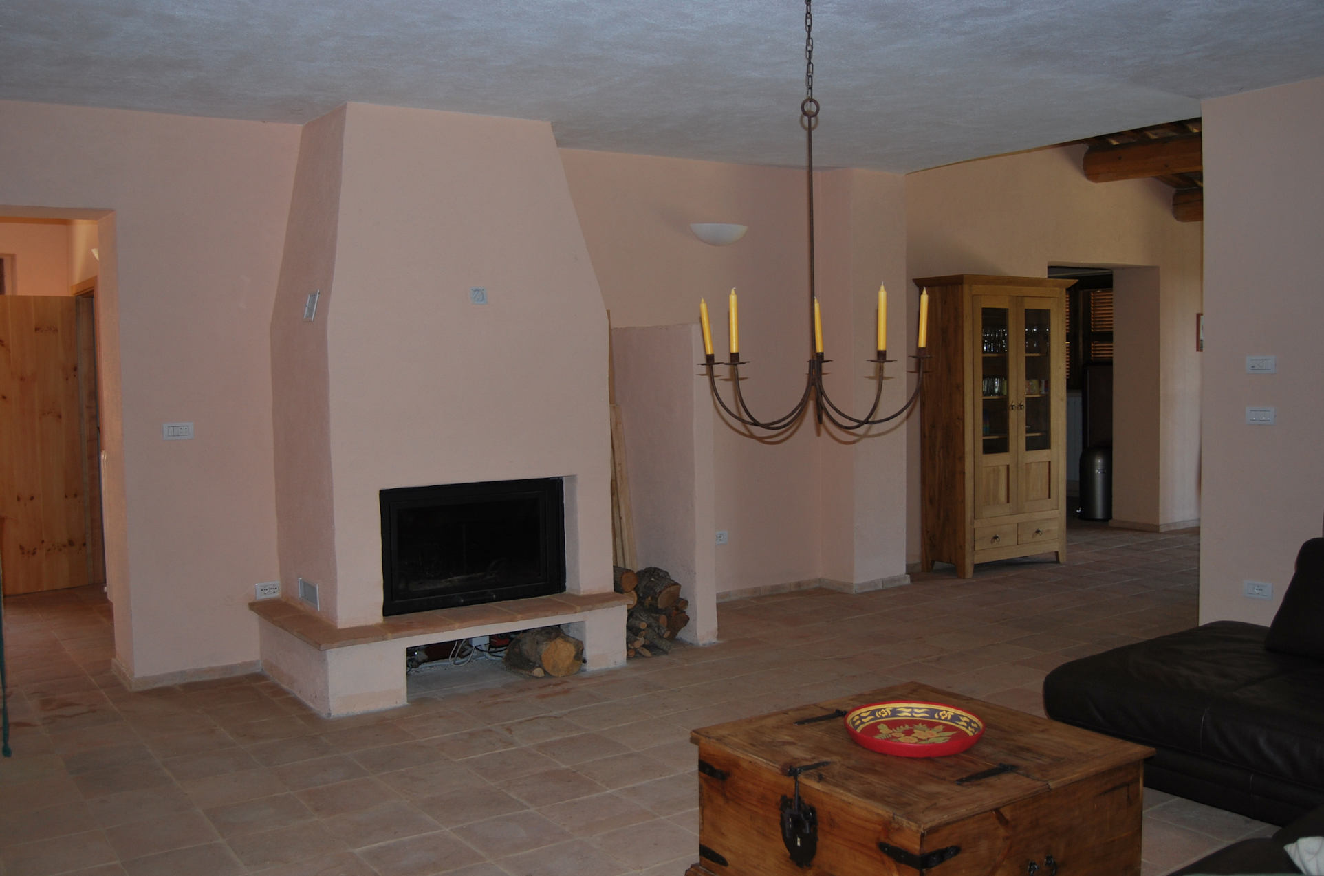 Country house with pool in Moresco