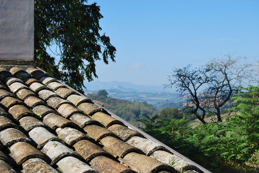 Country house with Sibillini Mountains view