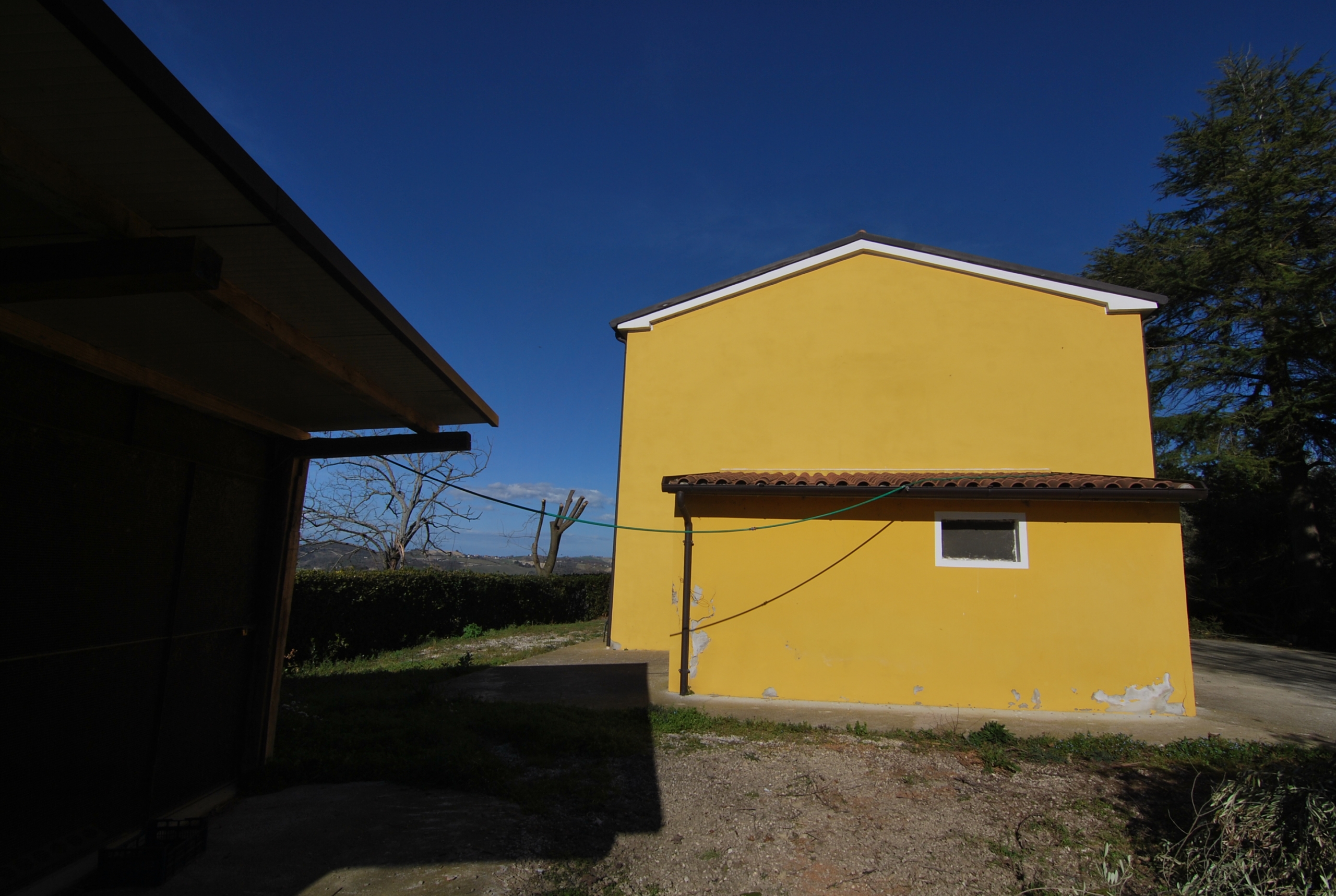 Country house in Carassai with mountains view