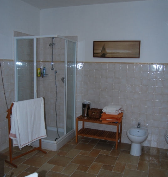 Country house with pool in Moresco