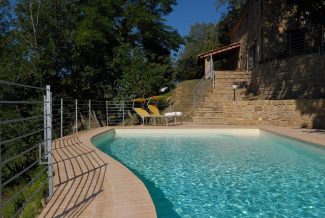 Villa with superb view and pool