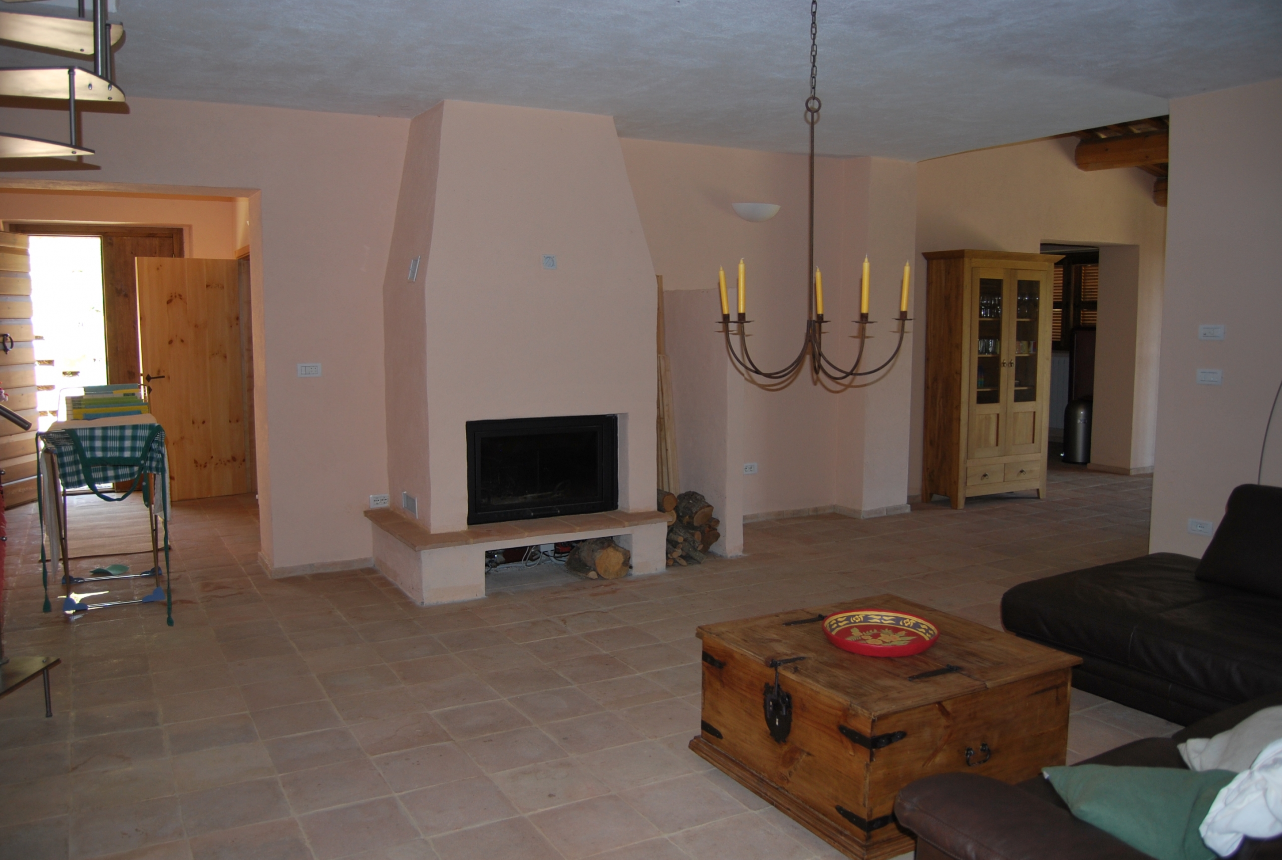Country house with pool in Moresco