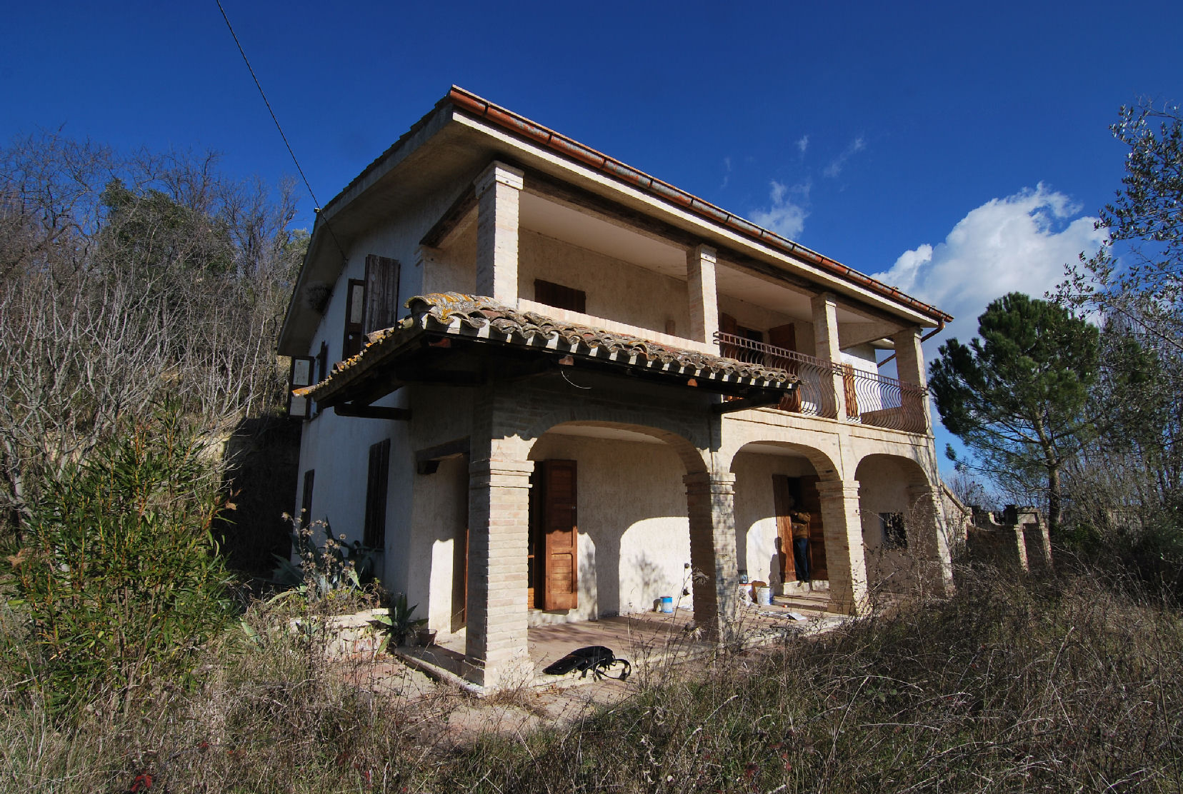 Country house in a dominant position near the Adriatic Coast S
