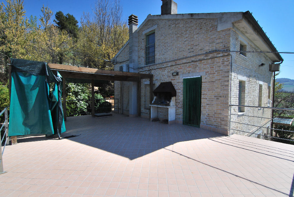 Country house with pool