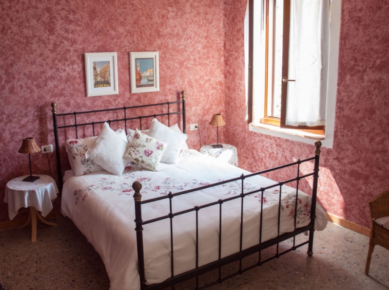 Agriturismo with campsite and organic farm.