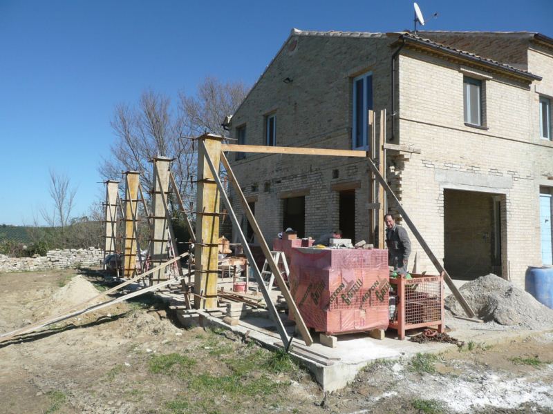Marche property restoration in Petritoli