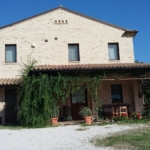 Agriturismo for sale in le marche