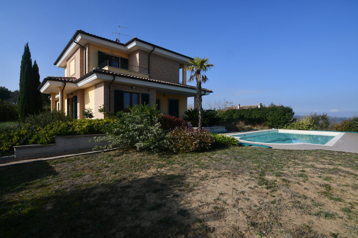 marche property