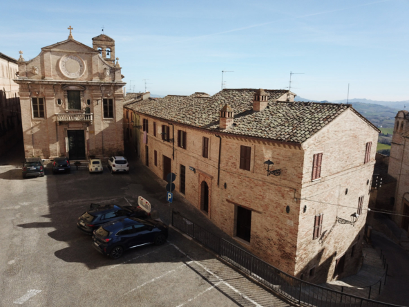Town house in Montalto