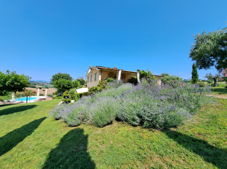 Villa in Le Marche