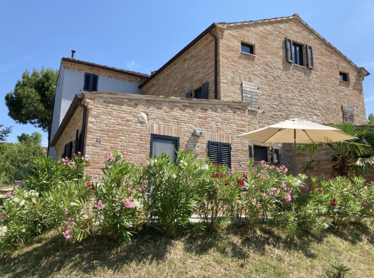 Agriturismo with camping in le marche