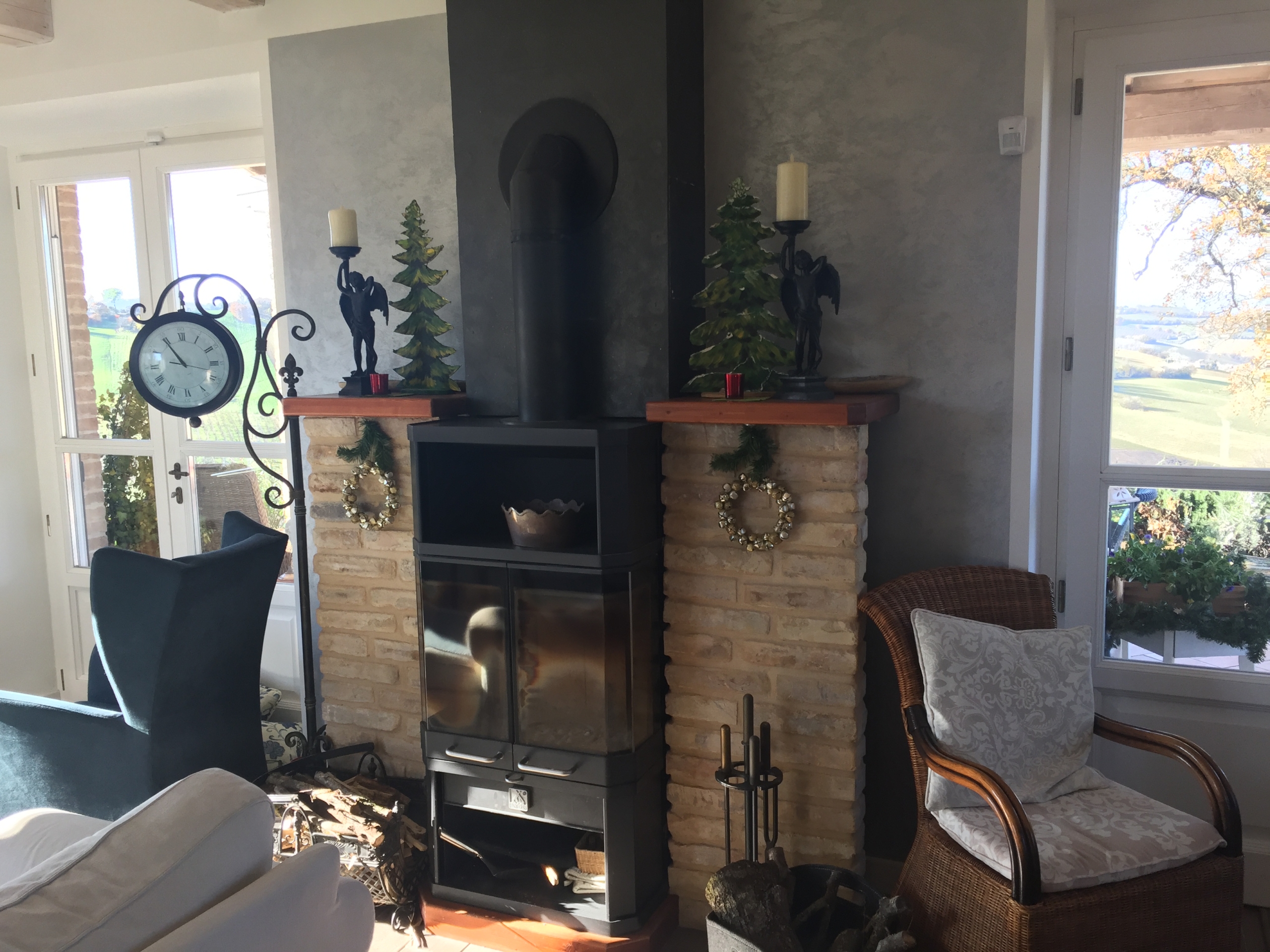 Country house with pool in Le Marche