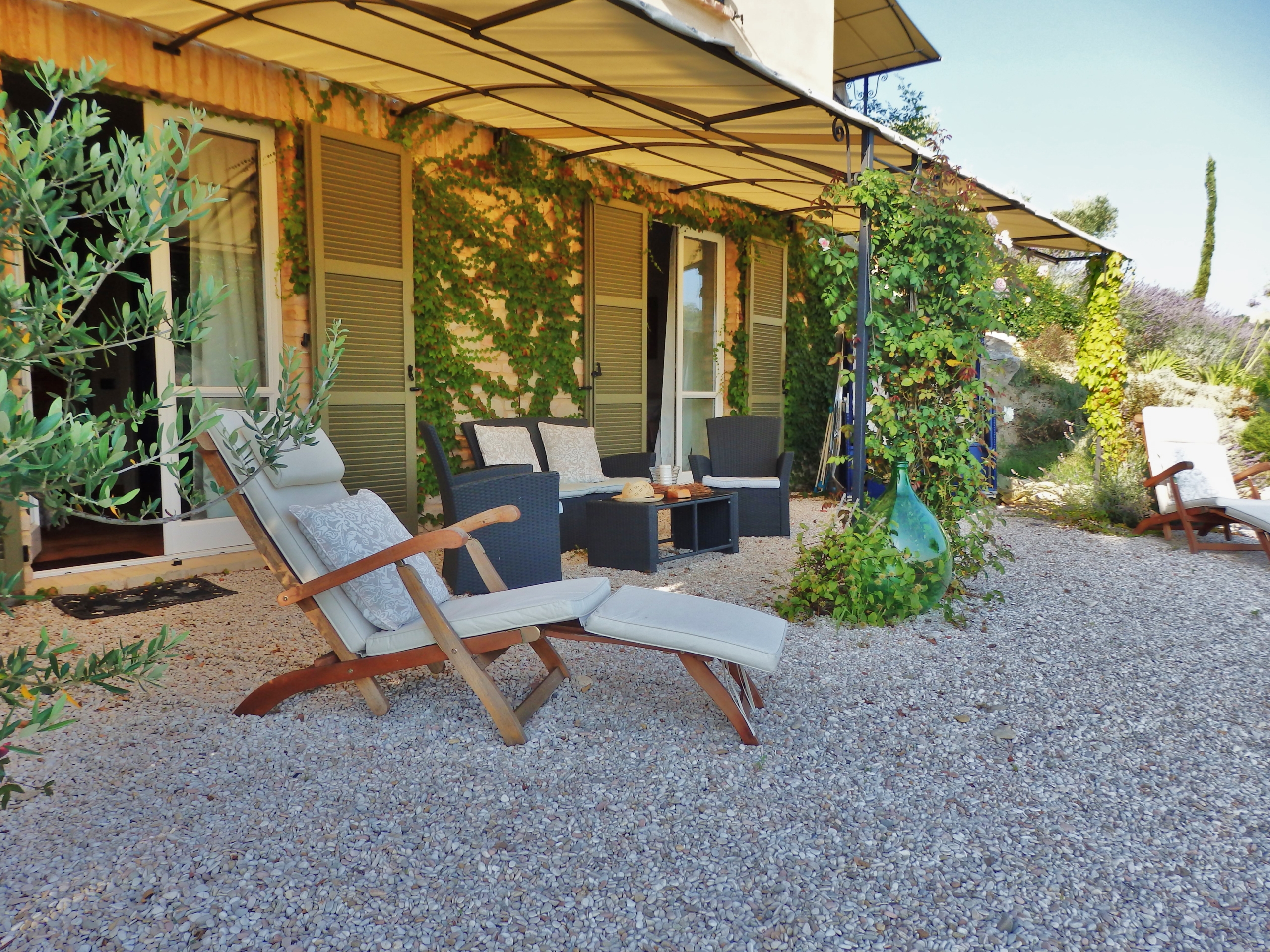 Country house with pool in Le Marche