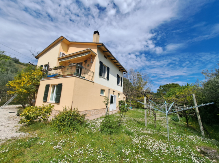 Country house in Le Marche