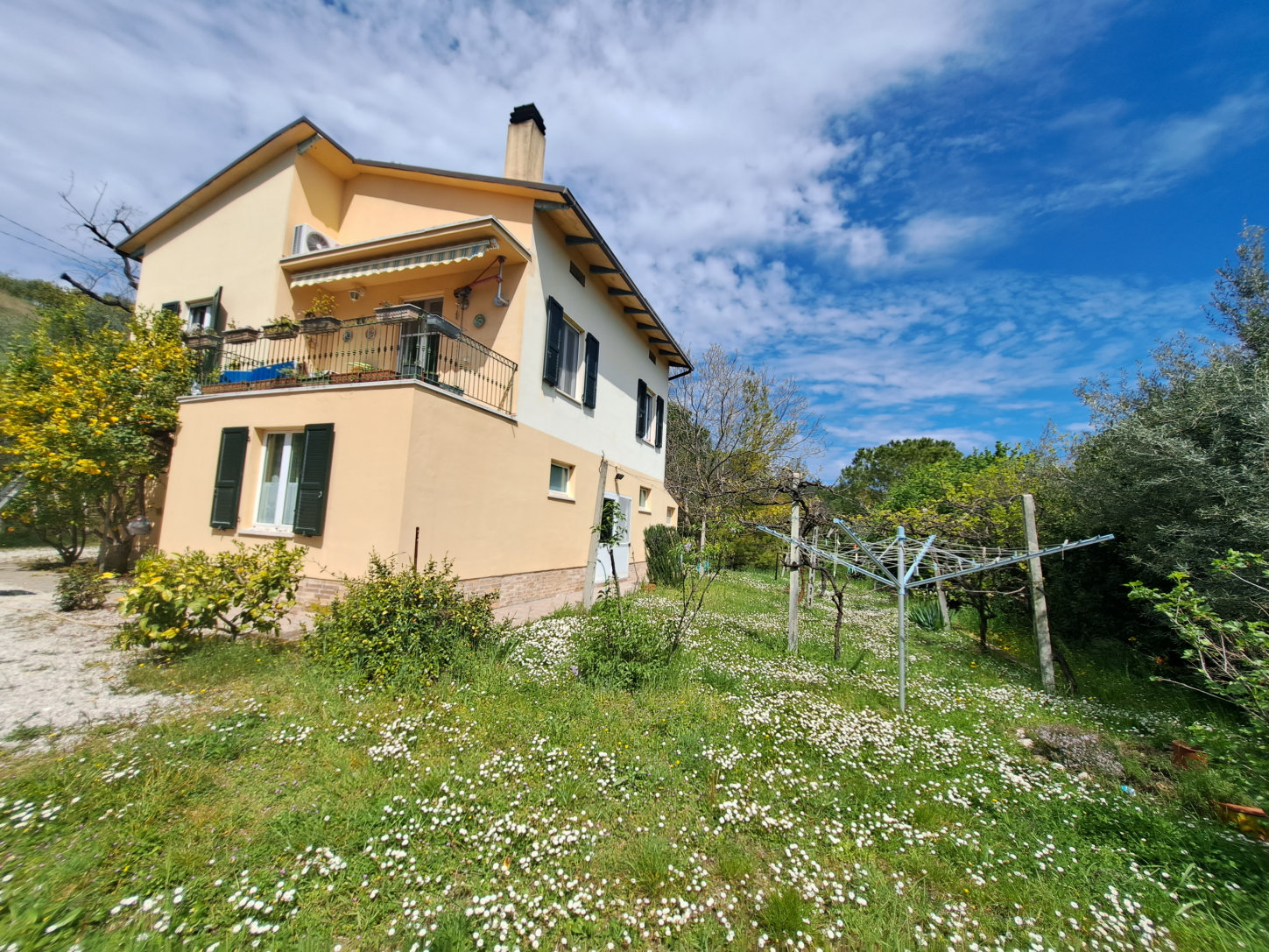 Country house in Le Marche