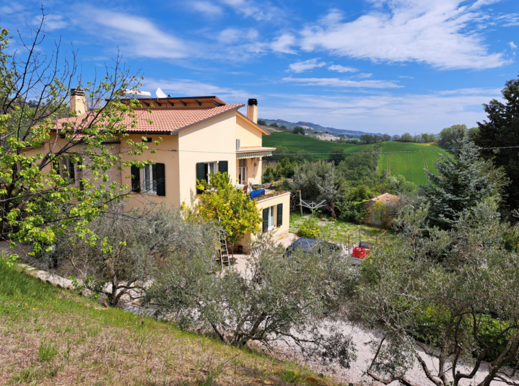 Country house in Le Marche