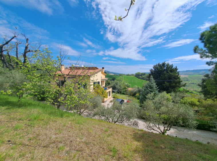 Country house in Le Marche