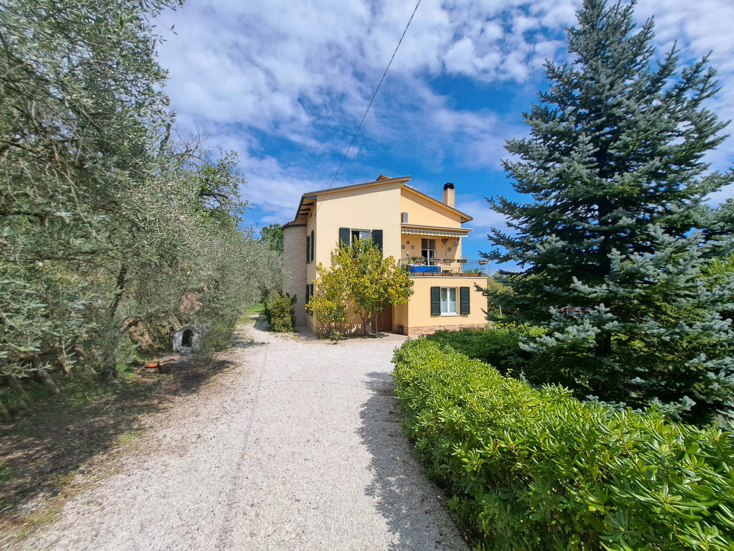 Country house in Le Marche