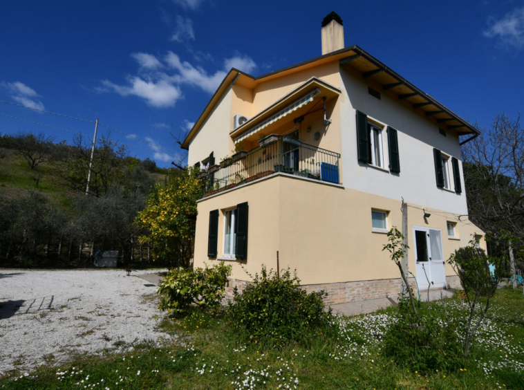 Country house in Le Marche