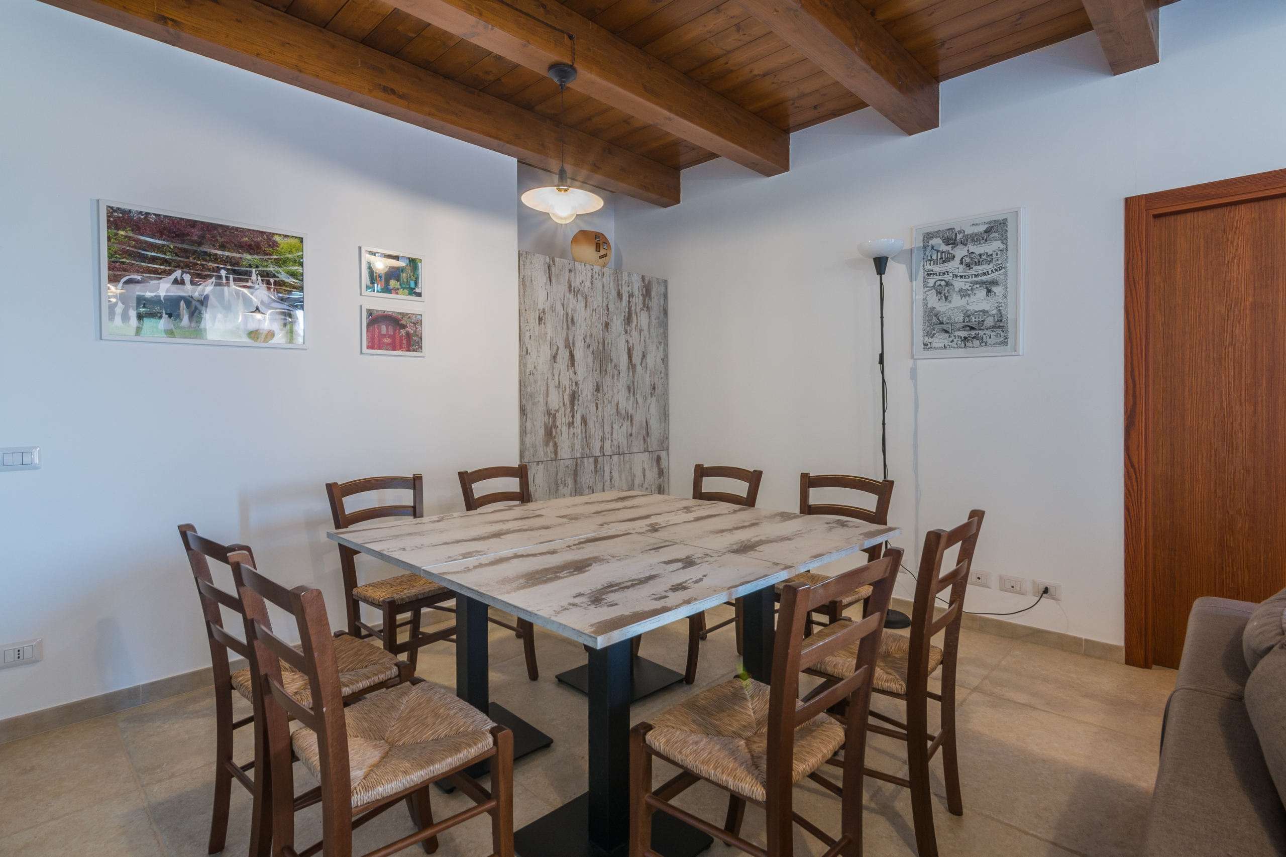 Country house with stables in Le Marche