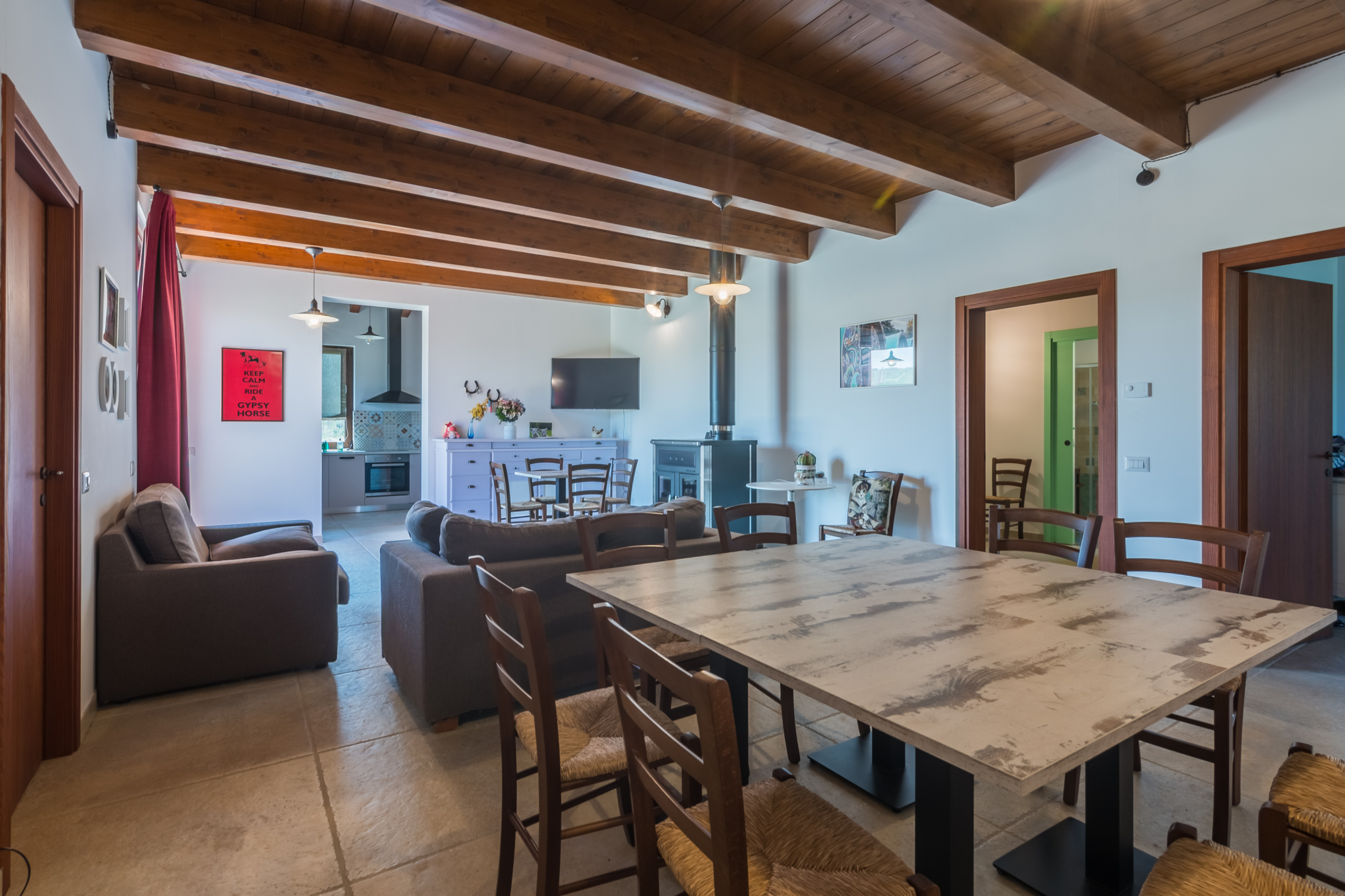 Country house with stables in Le Marche
