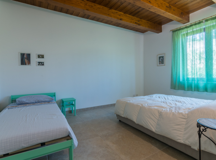 Country house with stables in Le Marche