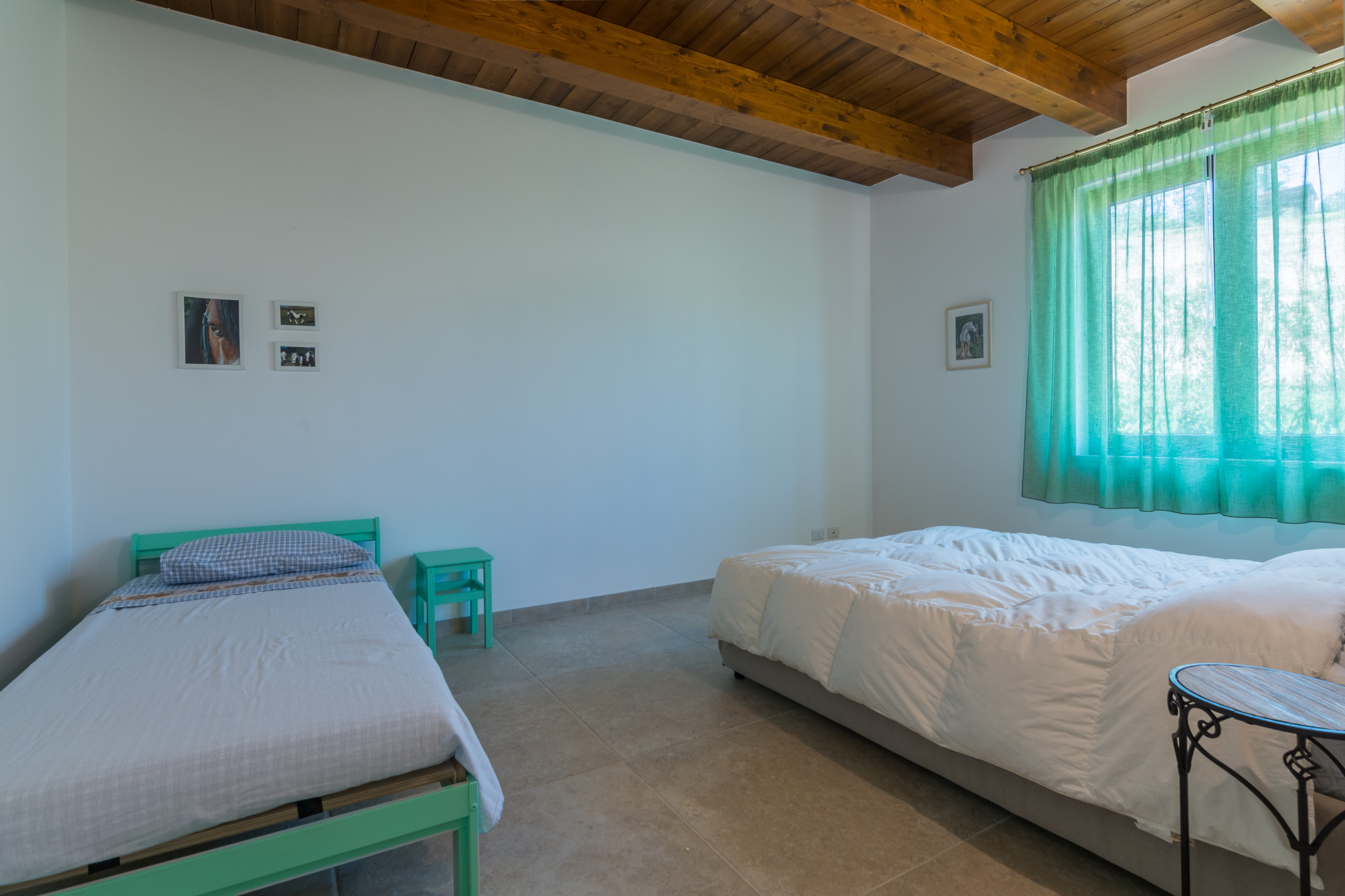 Country house with stables in Le Marche