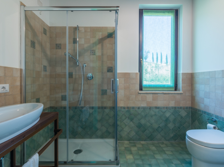Country house with stables in Le Marche