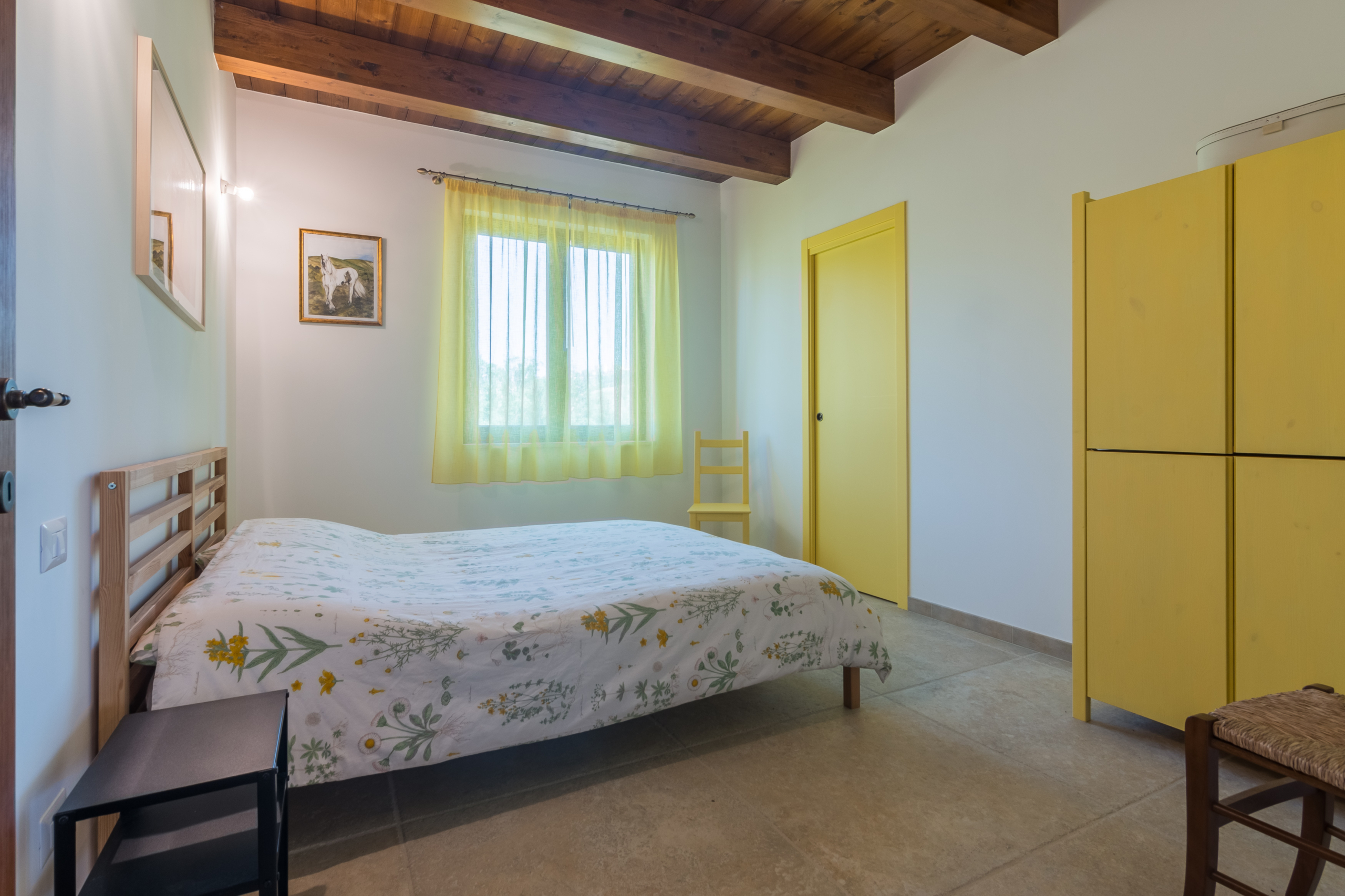 Country house with stables in Le Marche