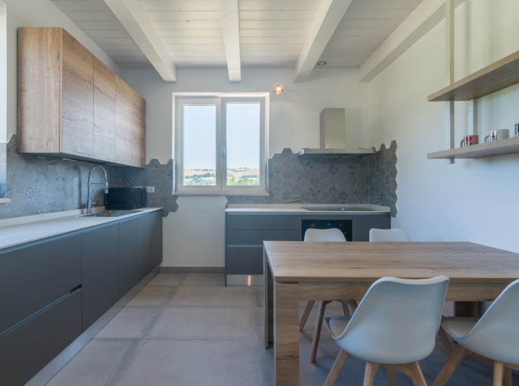 Country house with stables in Le Marche