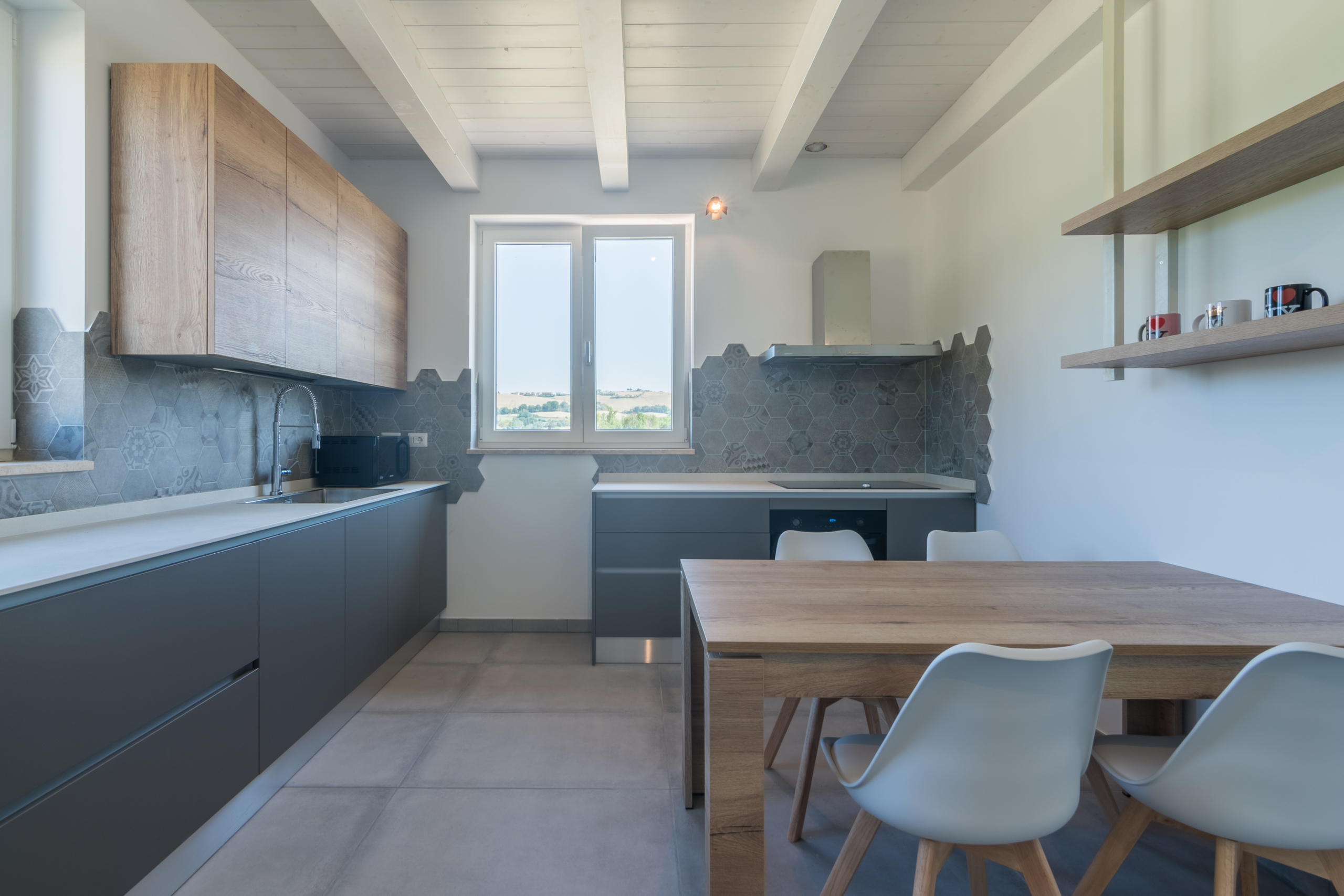 Country house with stables in Le Marche