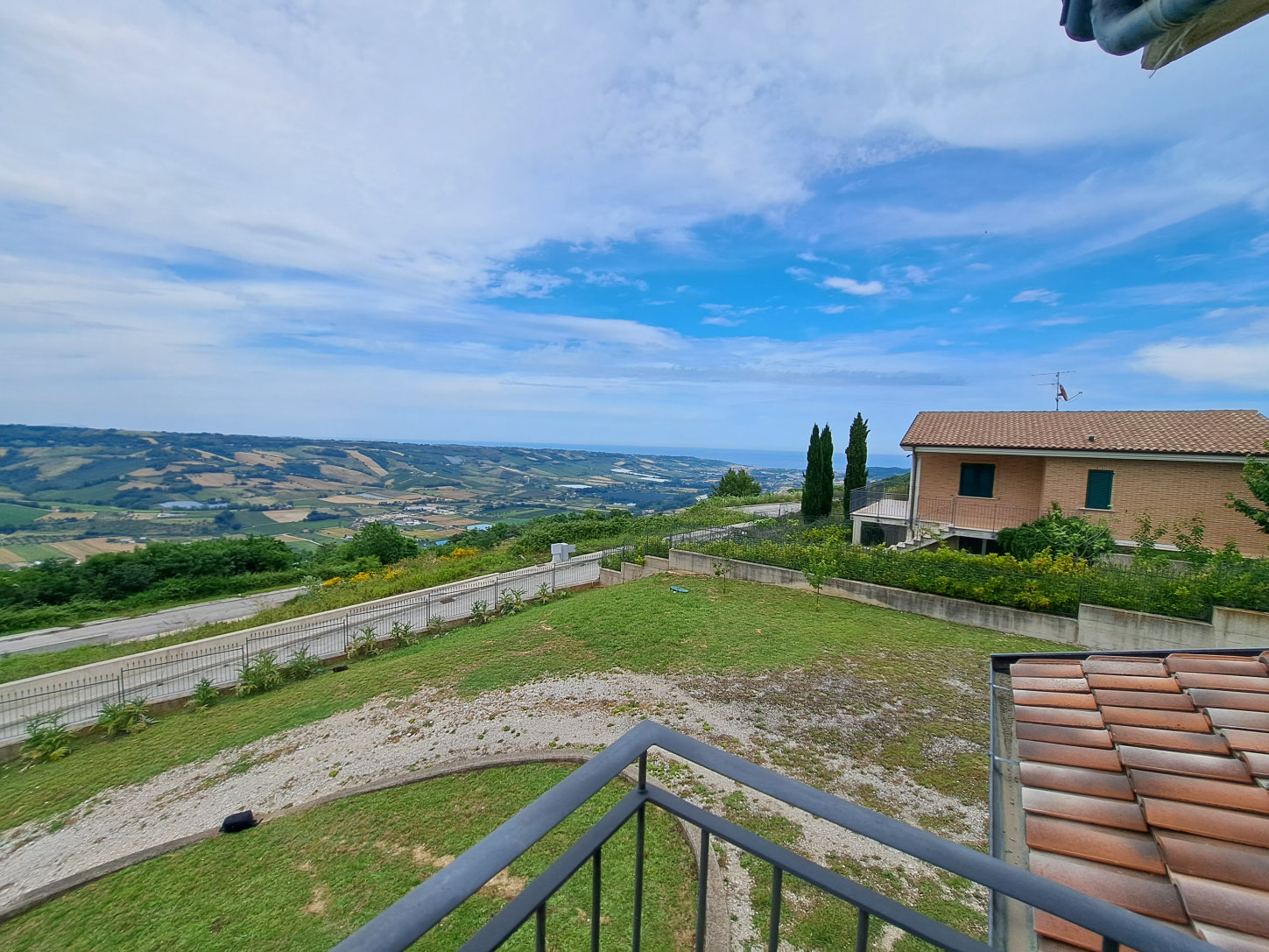 Villa with sea view in Le Marche