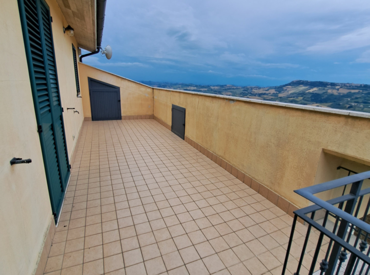 Villa with sea view in Le Marche