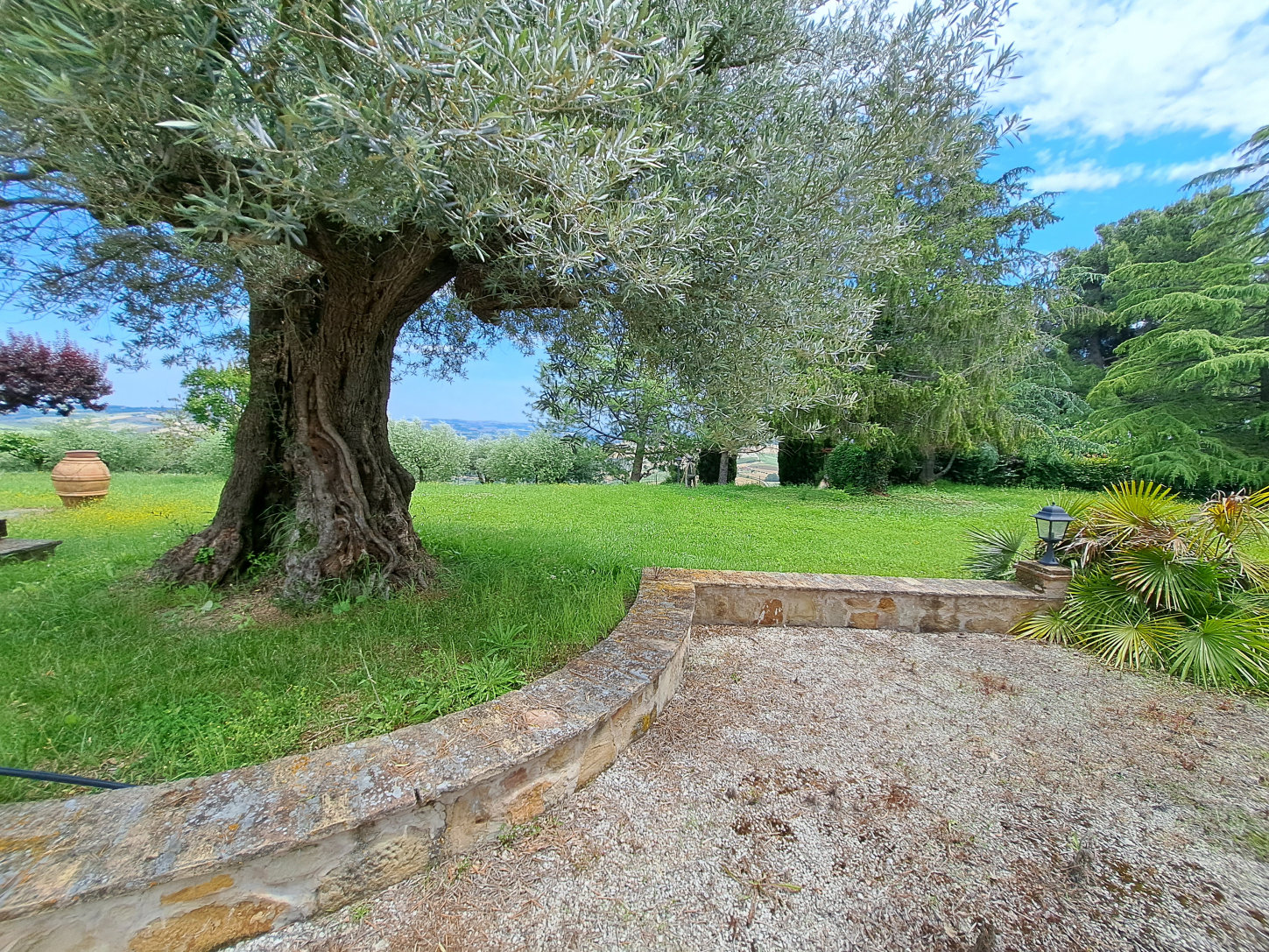 Stone Villa in Le Marche