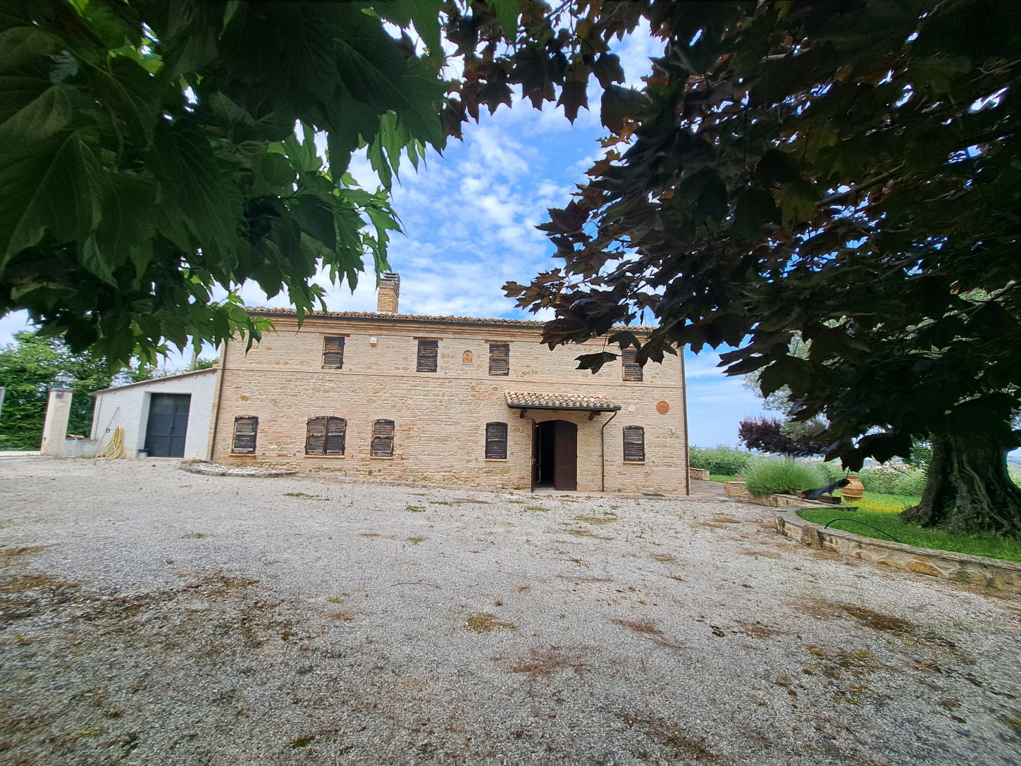 Stone Villa in Le Marche