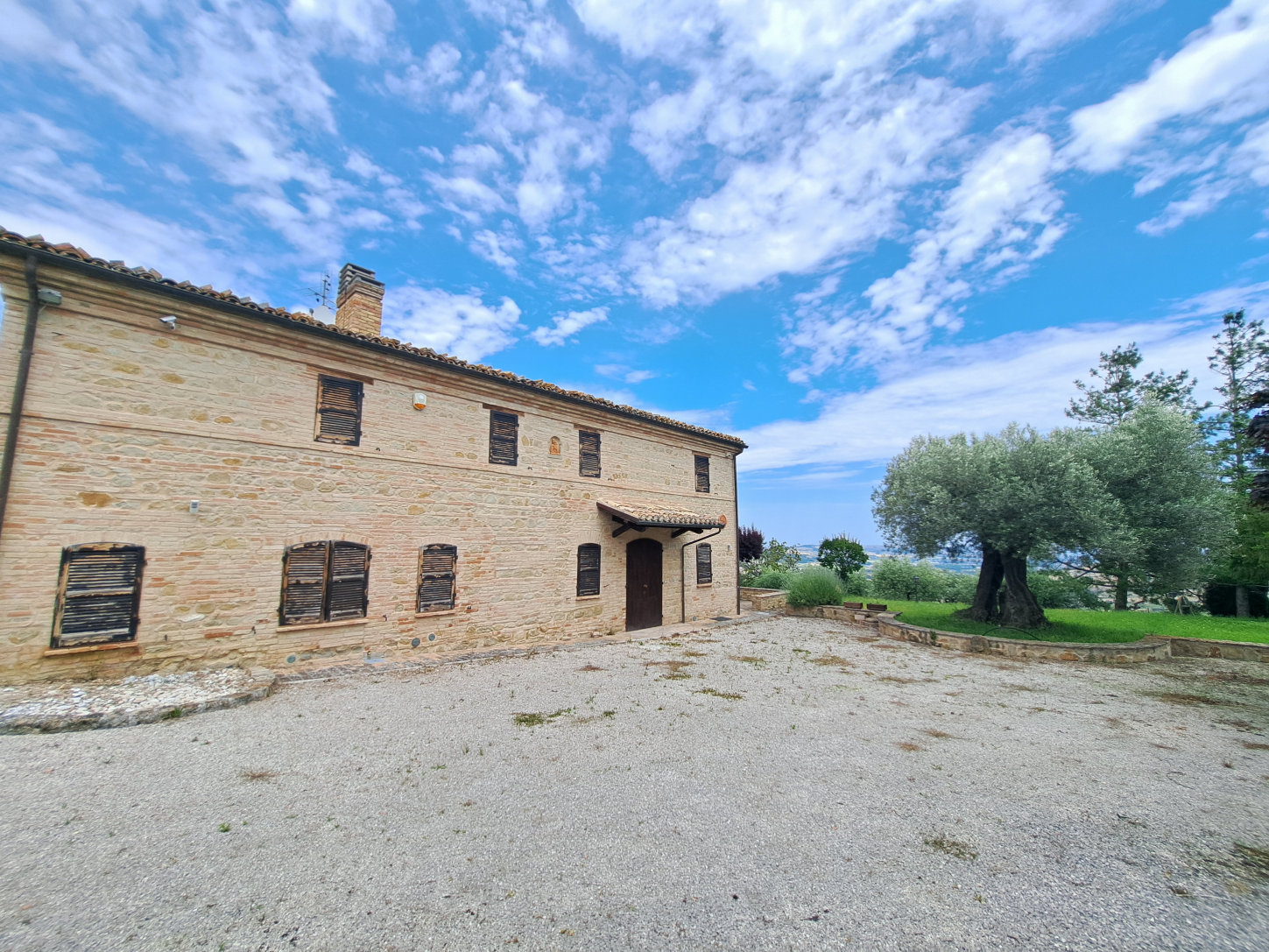 Stone Villa in Le Marche