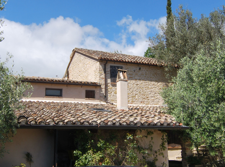 Agriturismo for sale in Le Marche