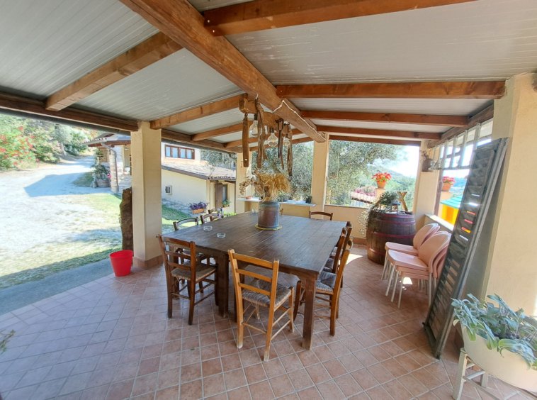 Agriturismo for sale in Le Marche
