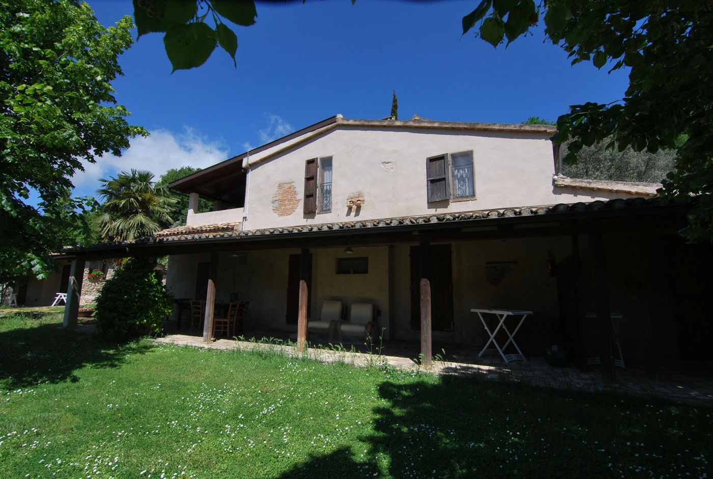 Agriturismo for sale in Le Marche