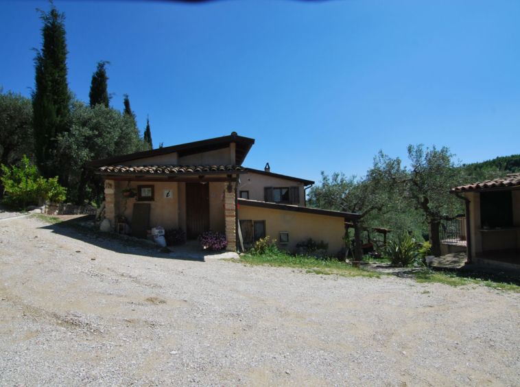 Agriturismo for sale in Le Marche