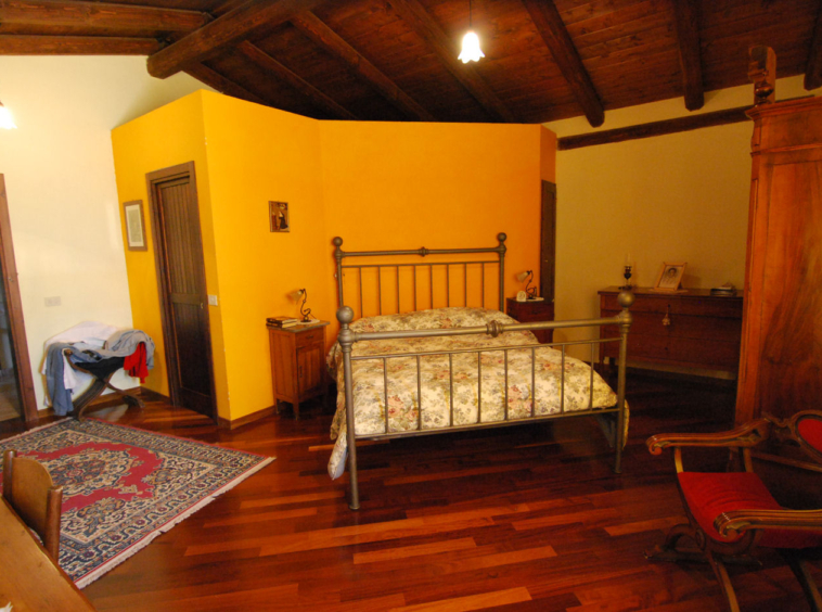 Agriturismo for sale in Le Marche