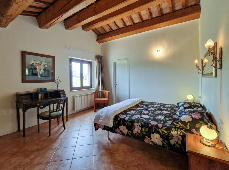 Villa for sale with pool