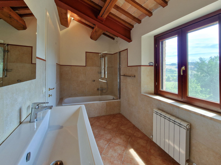 Villa for sale with pool