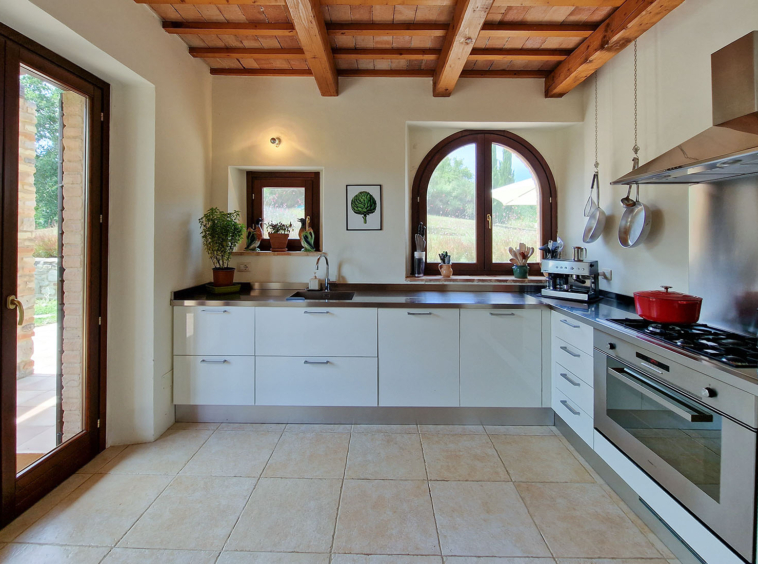 Villa for sale with pool