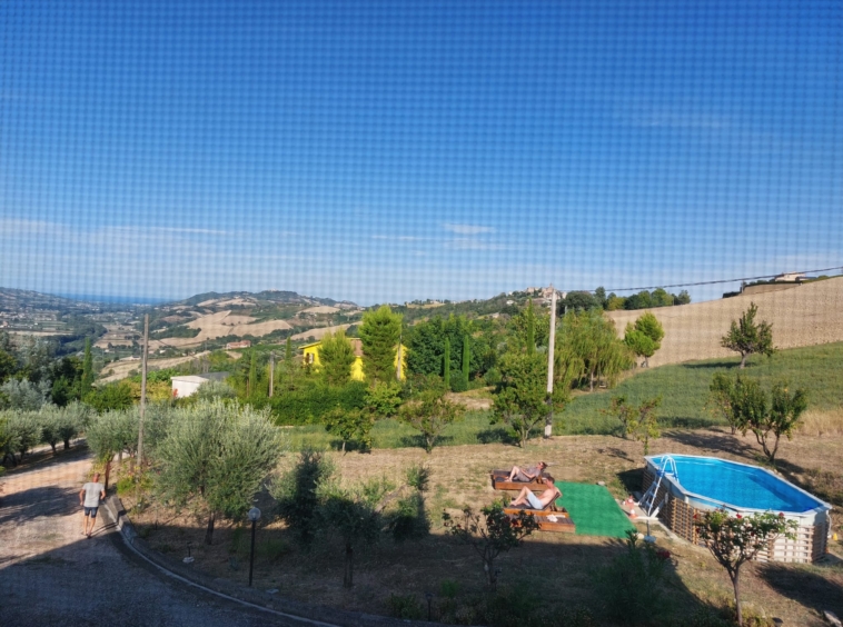Agriturismo with sea view