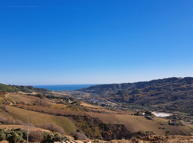 Villa with sea view in Ripatransone