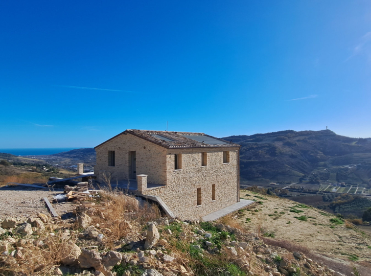 Villa with sea view in Ripatransone